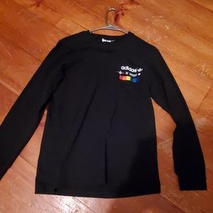 **Limmited Addition** Adidas Gaphic Tee